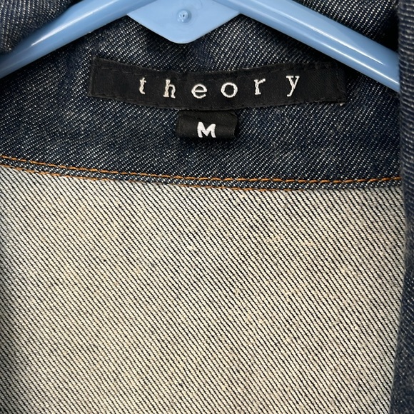 Excellent condition Theory Denim Jean Jacket, size M - Picture 2 of 4